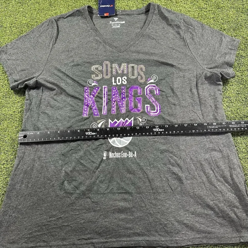Fanatics Sacramento Kings Women’s Short Sleeve Gray Shirt Size XL NBA NWT